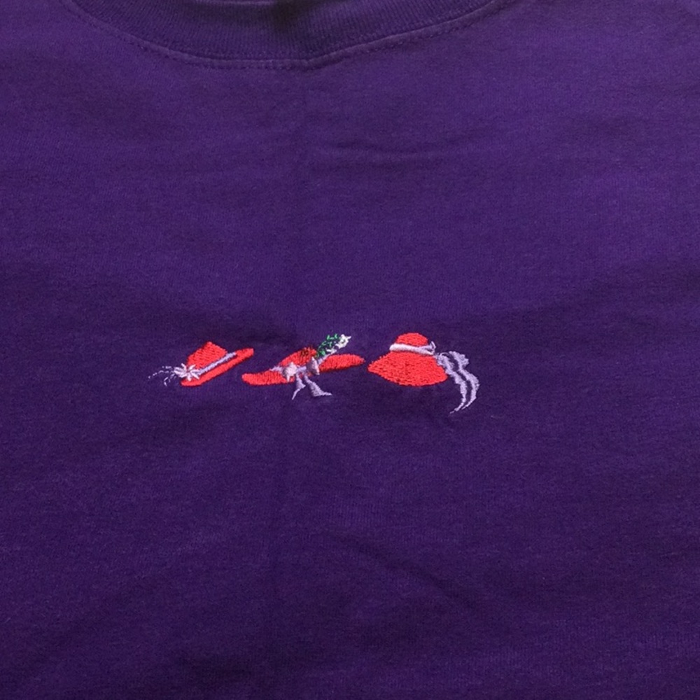 Red hat society tshirt XXL